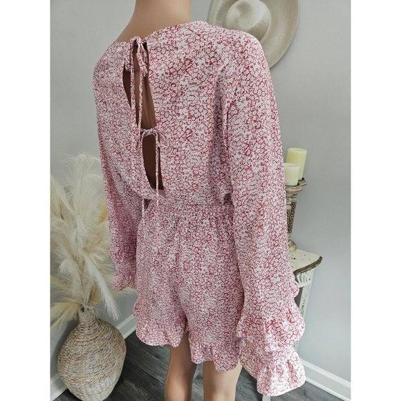 PINCH White & Red Floral Long Ruffles Sleeve Open Ties Back Romper Size Small - Picture 1 of 8